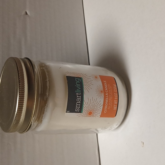 Citronella Outdoor Candle NWT - Picture 1 of 5